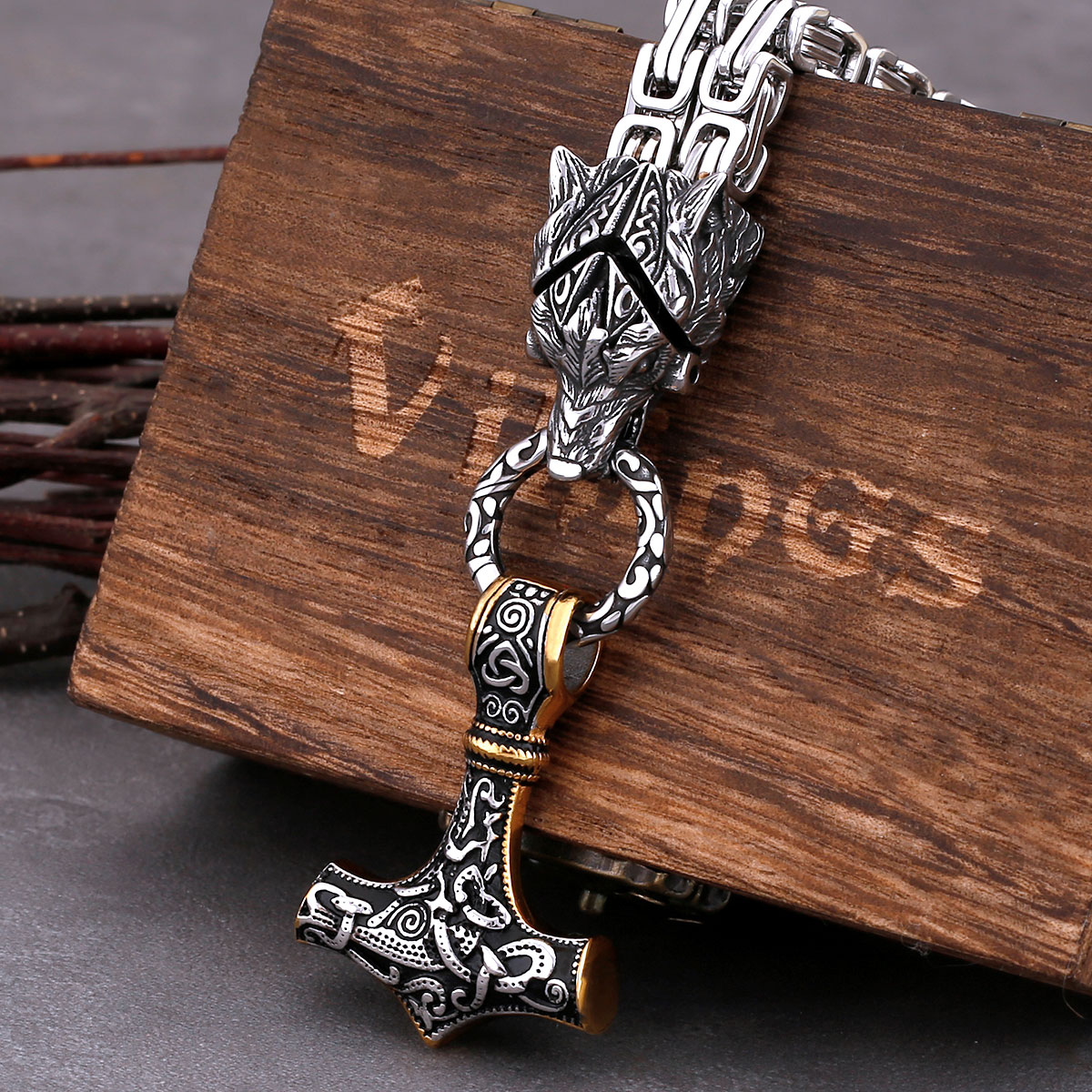 Battle Rope Anchor - Kalung kepala serigala baja tahan karat