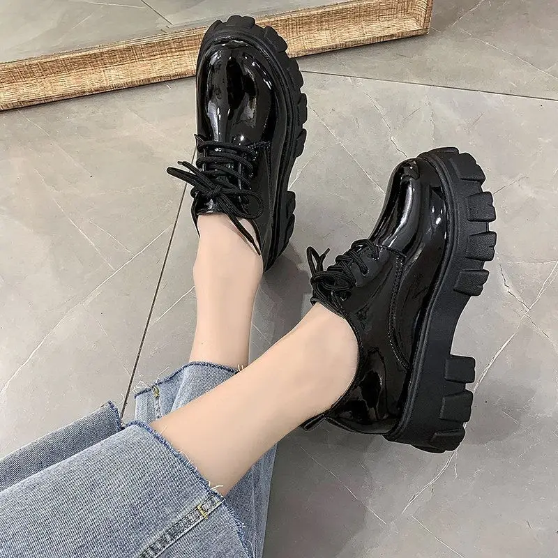 Sepatu Wanita Kasual Serbaguna - Crossfit Gear For Women ulasan dan harga